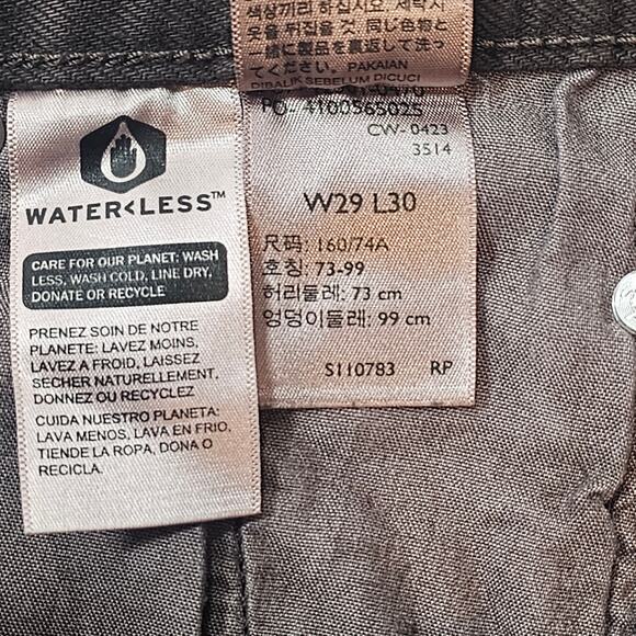 Levi's Women's 501 Original Brown Jeans with Raw Hem NWT 29 x 30 - Picture 9 of 13